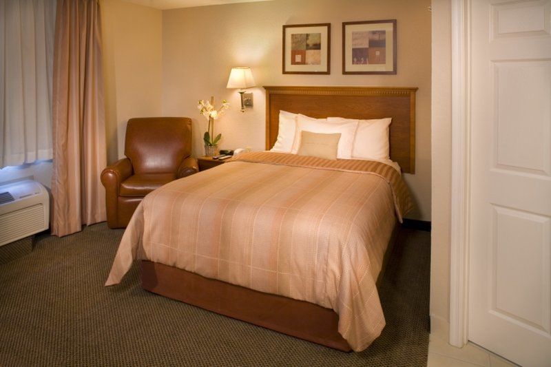 Candlewood Suites Fredericksburg By Ihg Номер фото